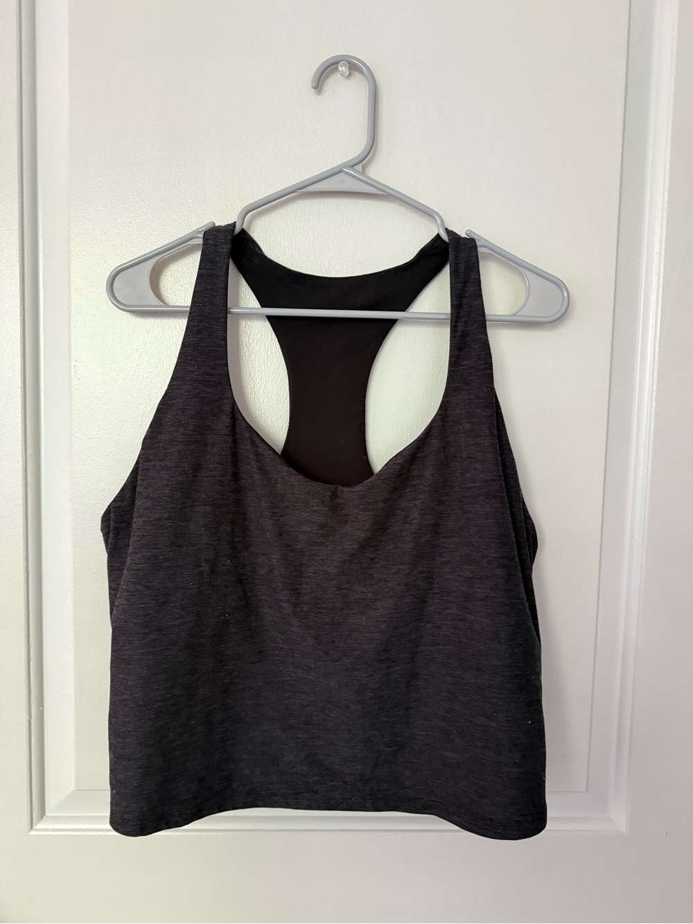Fabletics charcoal grey sports bra tank top crop top 2X